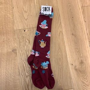 Sock it to Me “Mana-Tea” burgundy knee socks NWT